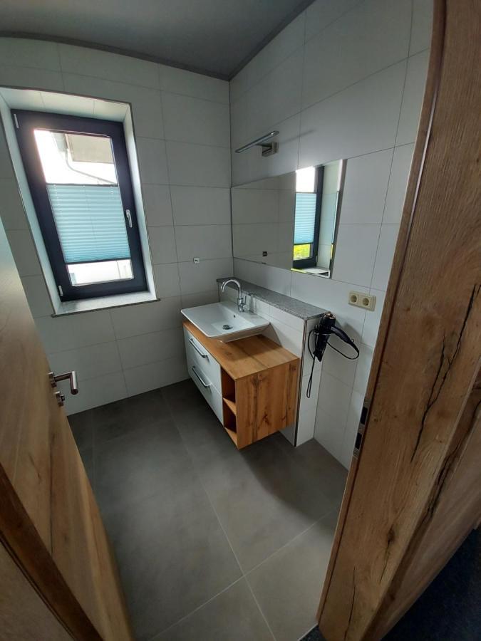 Ferienwohnung Nikolena Pirmasens Ngoại thất bức ảnh