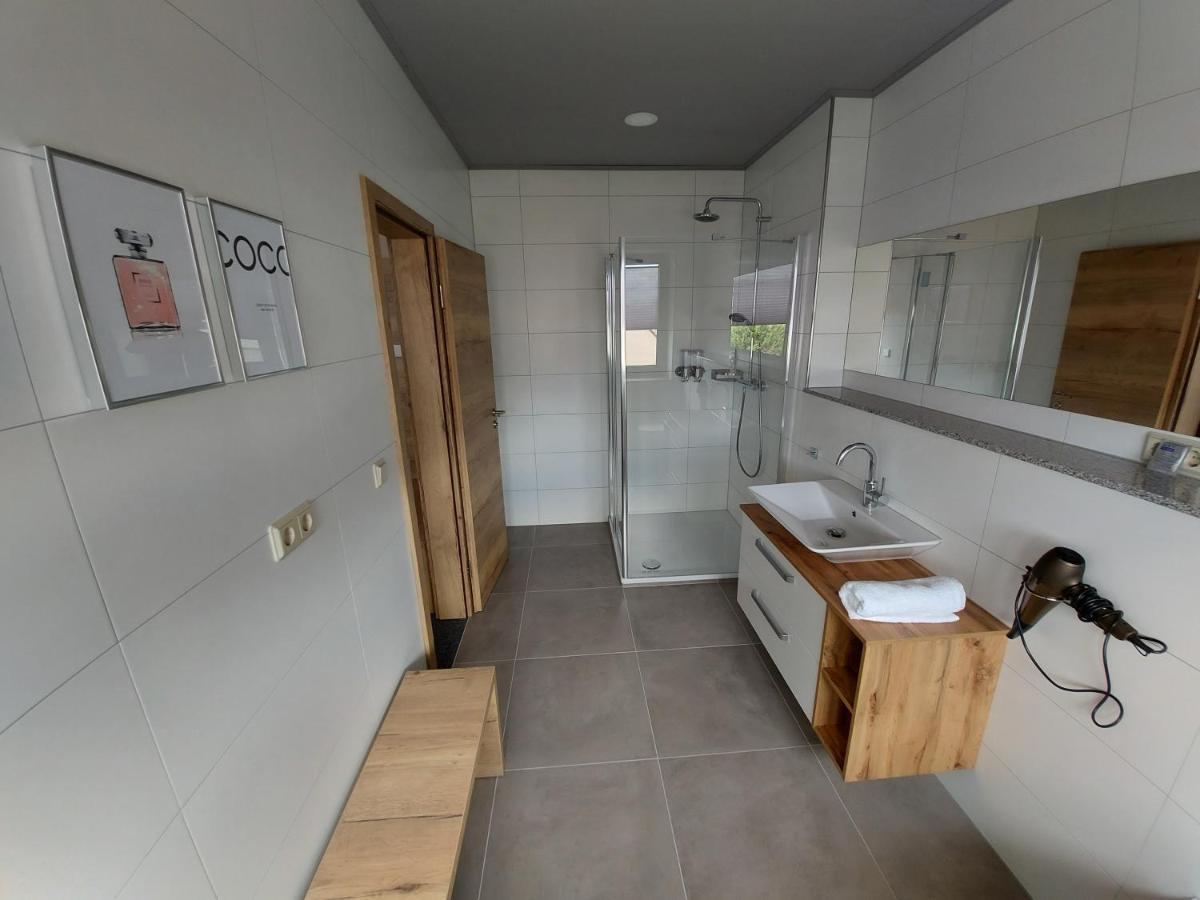 Ferienwohnung Nikolena Pirmasens Ngoại thất bức ảnh